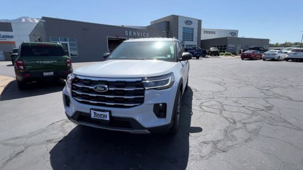 New 2025 Ford Explorer Active SUV