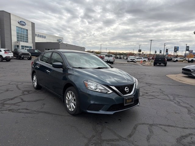 Used 2016 Nissan Sentra SV with VIN 3N1AB7AP3GY301366 for sale in Ogden, UT