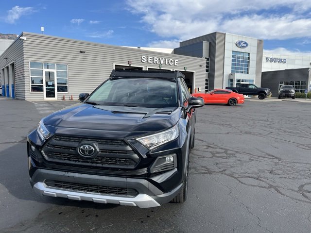 2020 Toyota RAV4 Adventure photo 3