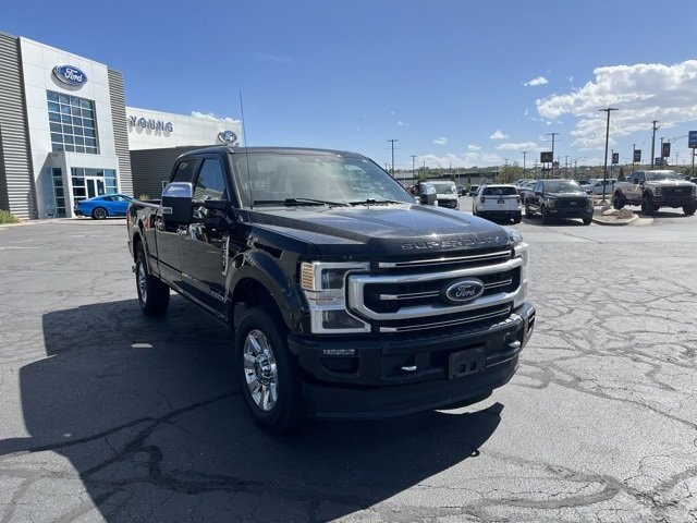 2020 Ford F-350 Super Duty Platinum's photo