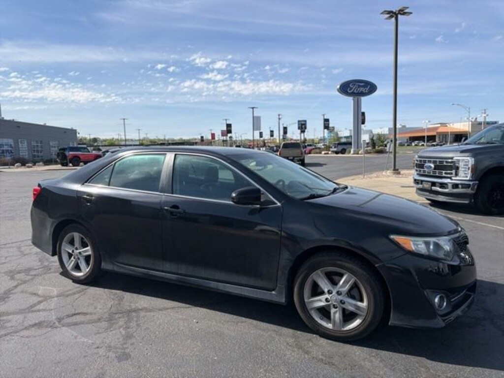 Used 2014 Toyota Camry L Sedan