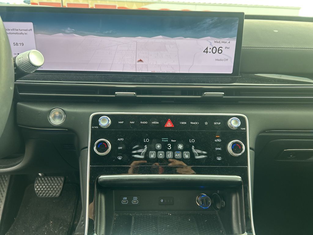 2025 GENESIS GV80 Base - Photo 18