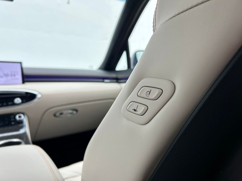 2026 GENESIS GV70 Sport Prestige - Photo 31