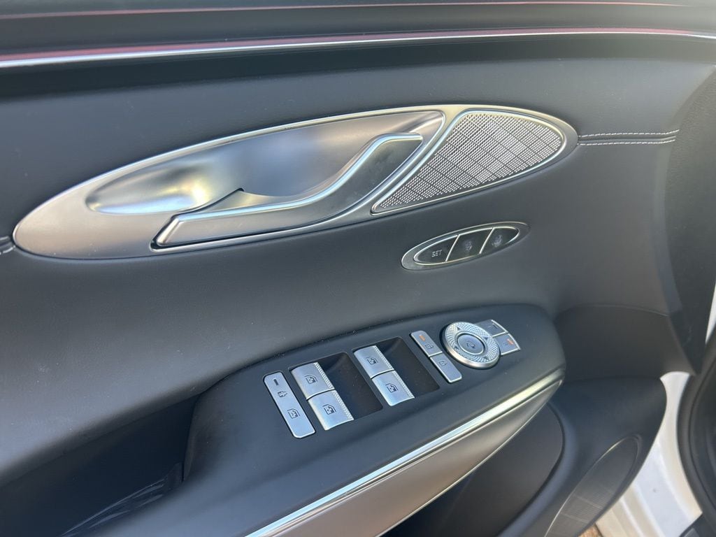 2026 GENESIS GV70 Select - Photo 12