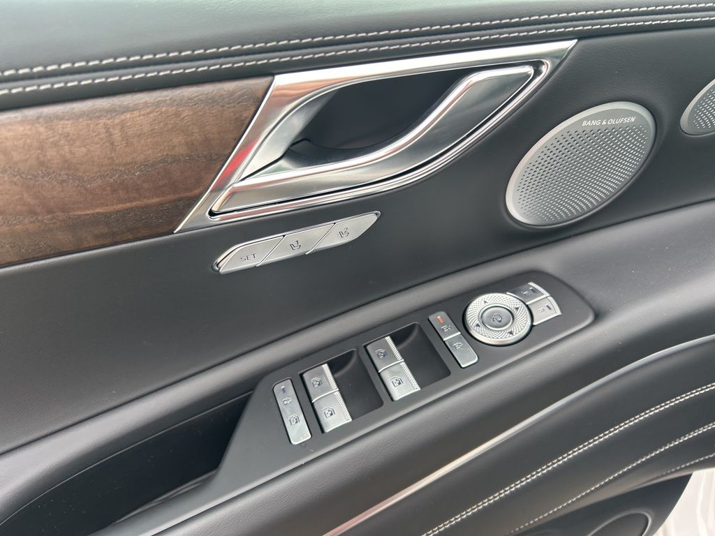 2026 GENESIS GV80 Prestige - Photo 14