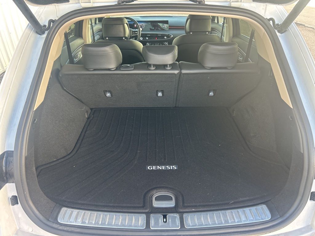 2026 GENESIS GV70 Select - Photo 35