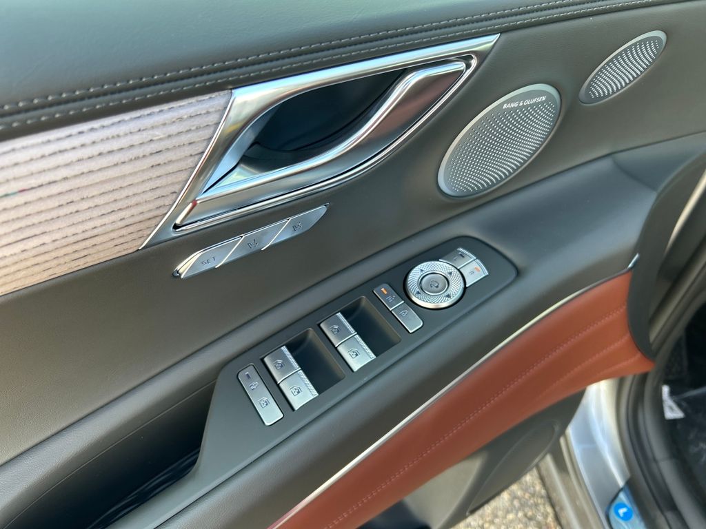 2026 GENESIS GV80 Prestige - Photo 14