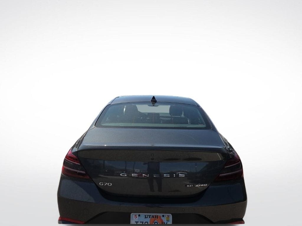 2023 GENESIS G70 Standard - Photo 6