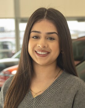 Staff member YADIRA AYALA from ID_881325