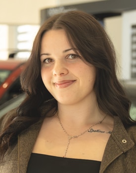 Staff member ANNA TURNER from ID_916c37886c0b