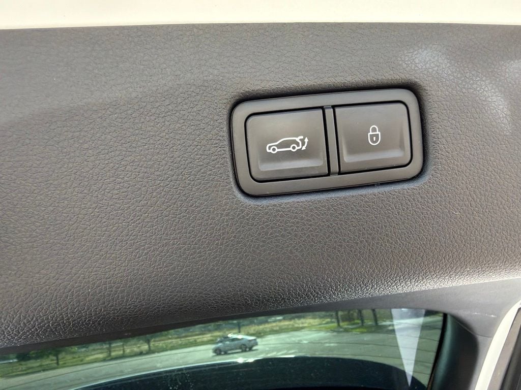 2025 GENESIS GV70 Sport - Photo 35