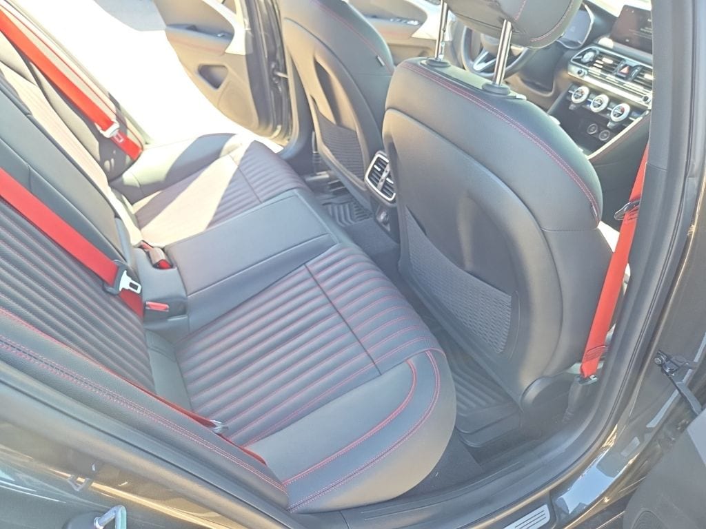 2023 GENESIS G70 Standard - Photo 29