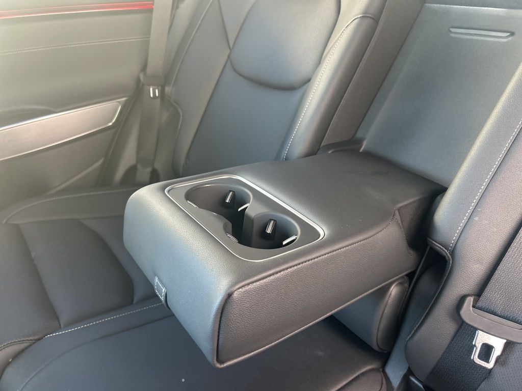 2026 GENESIS GV70 Select - Photo 28