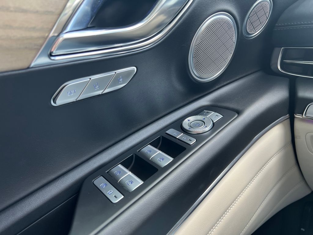 2024 GENESIS GV80 Standard - Photo 33