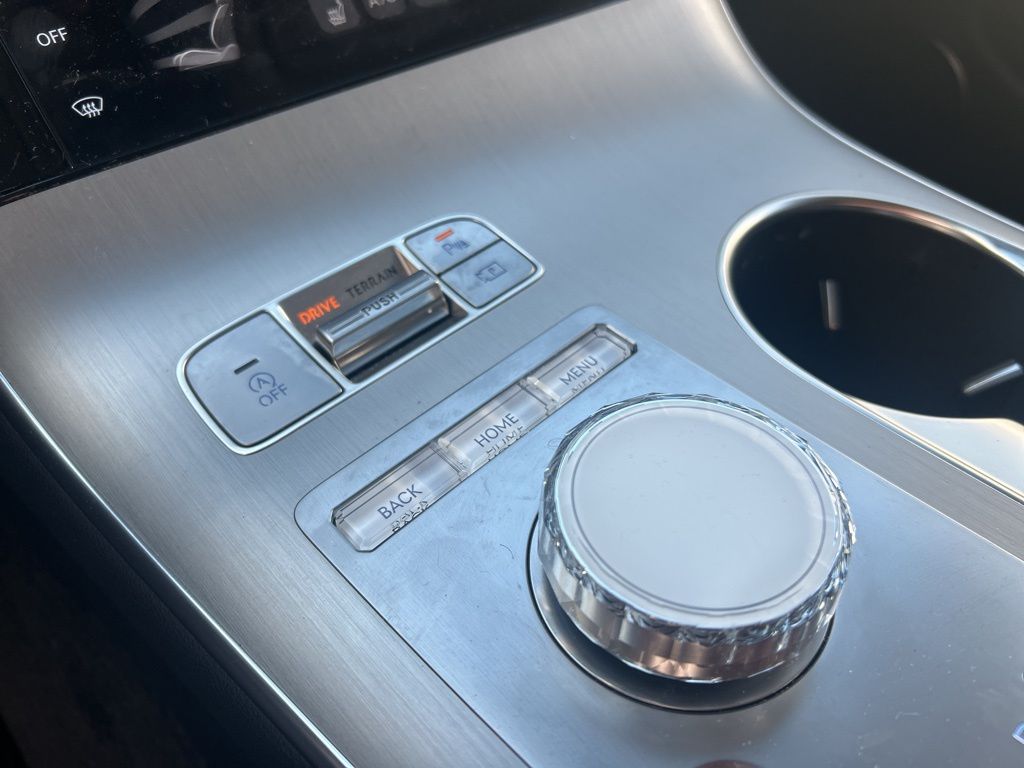 2026 GENESIS GV70 Select - Photo 22