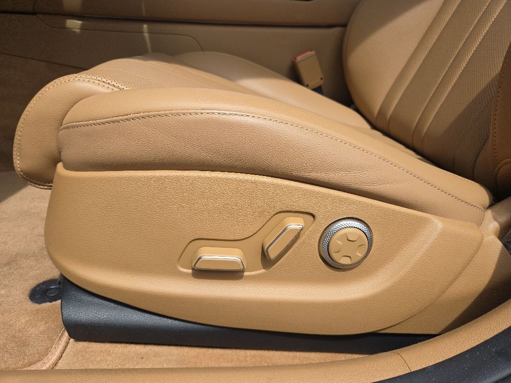 2025 GENESIS G80 Base - Photo 13