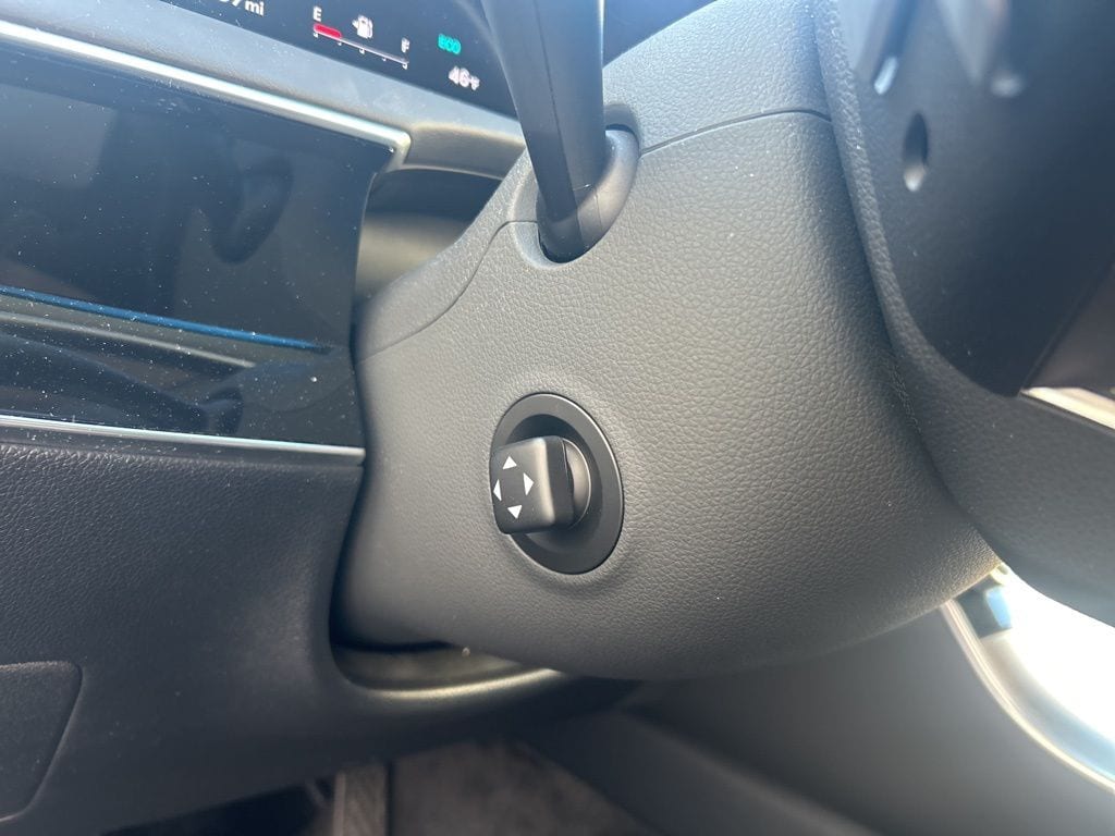 2026 GENESIS GV70 Select - Photo 18