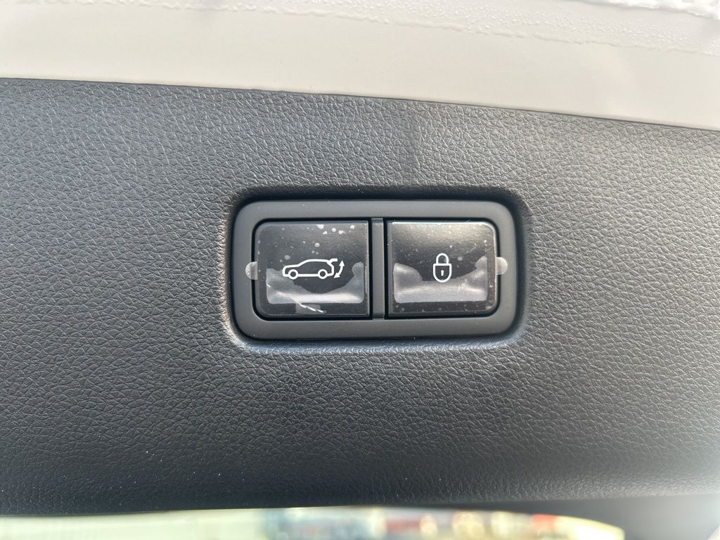 2026 GENESIS GV70 Select - Photo 34