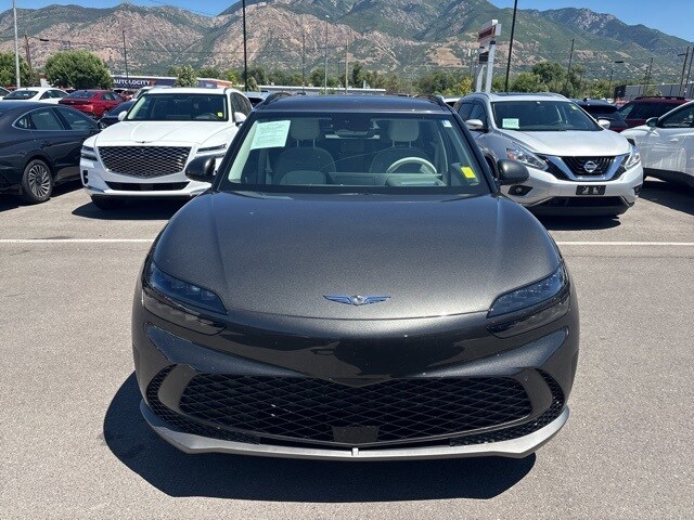 2024 Genesis GV60 RWD photo 2