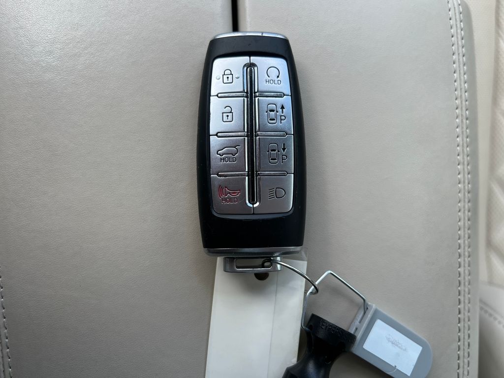 2024 GENESIS GV80 Standard - Photo 28