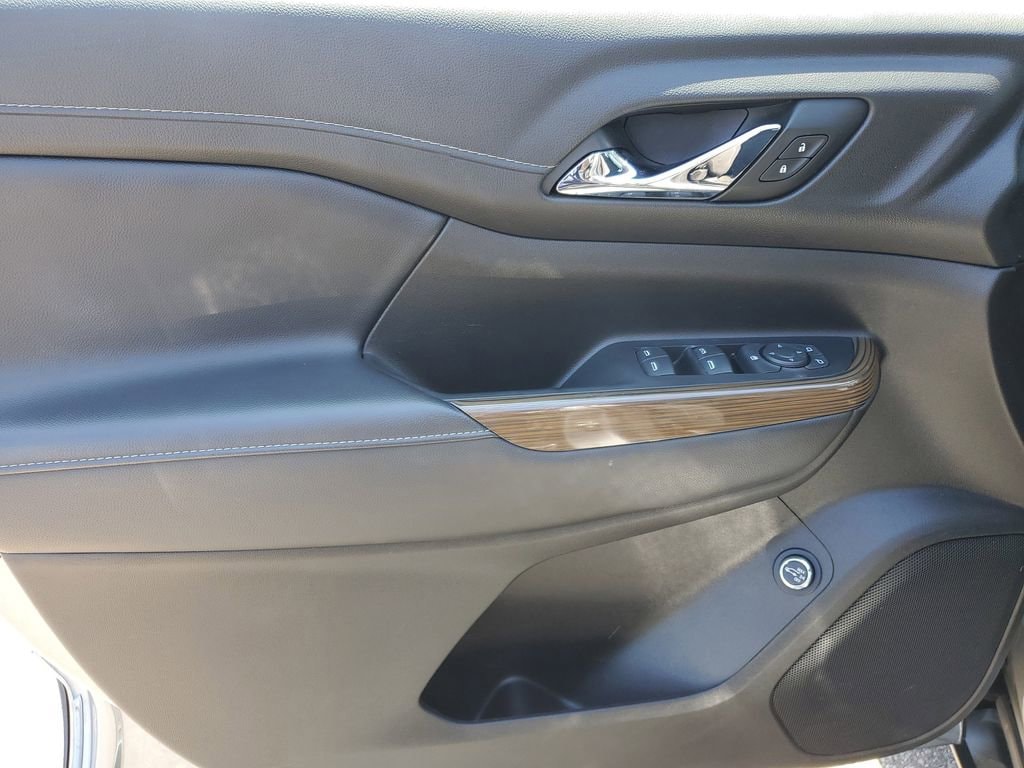 2023 GMC Acadia SLE - Photo 22