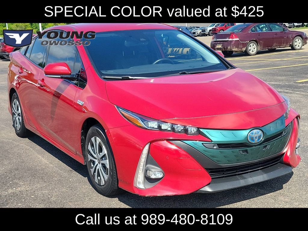 2020 Toyota Prius Prime Limited's photo