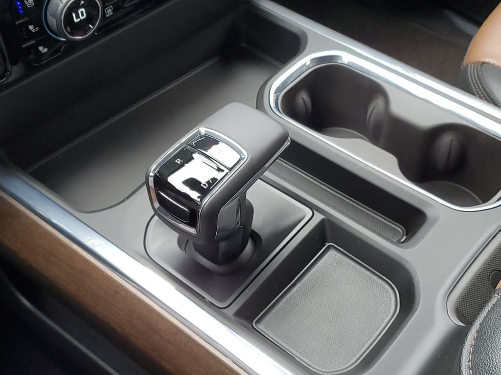 2025 Chevrolet Silverado 1500 High Country - Photo 23