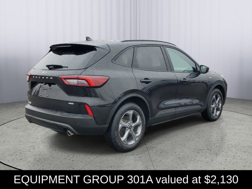 Used 2025 Ford Escape ST-Line