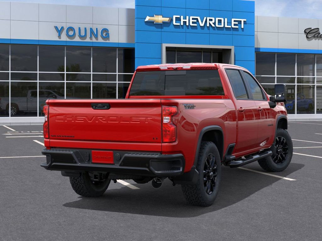 2026 Chevrolet Silverado 3500HD LT photo 4