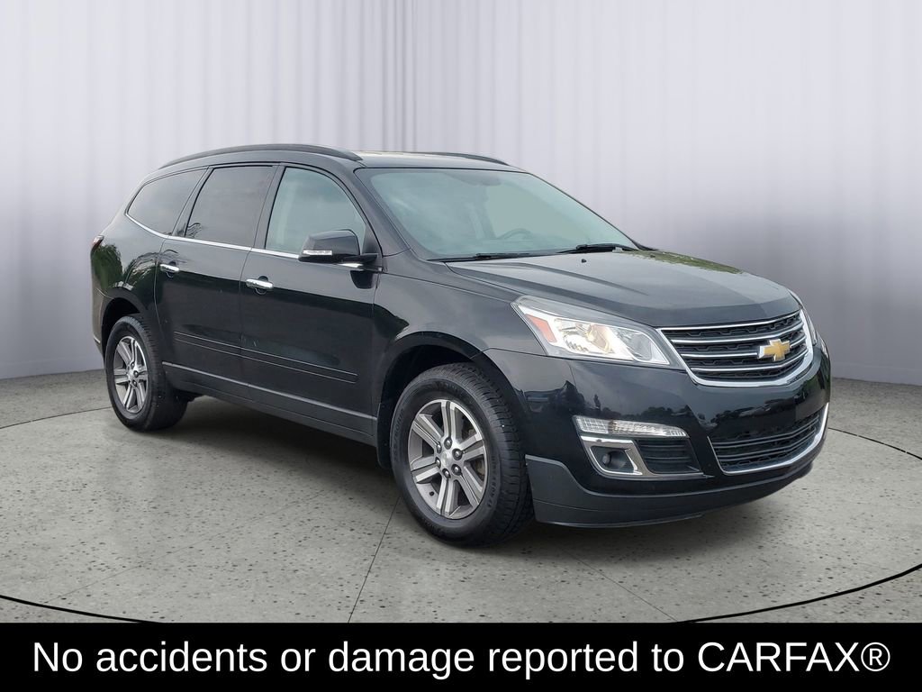 Used 2017 Chevrolet Traverse 2LT with VIN 1GNKVHKD8HJ104127 for sale in Owosso, MI