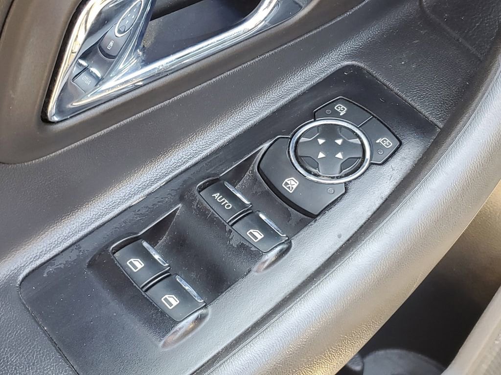 2016 Ford Taurus SEL - Photo 20
