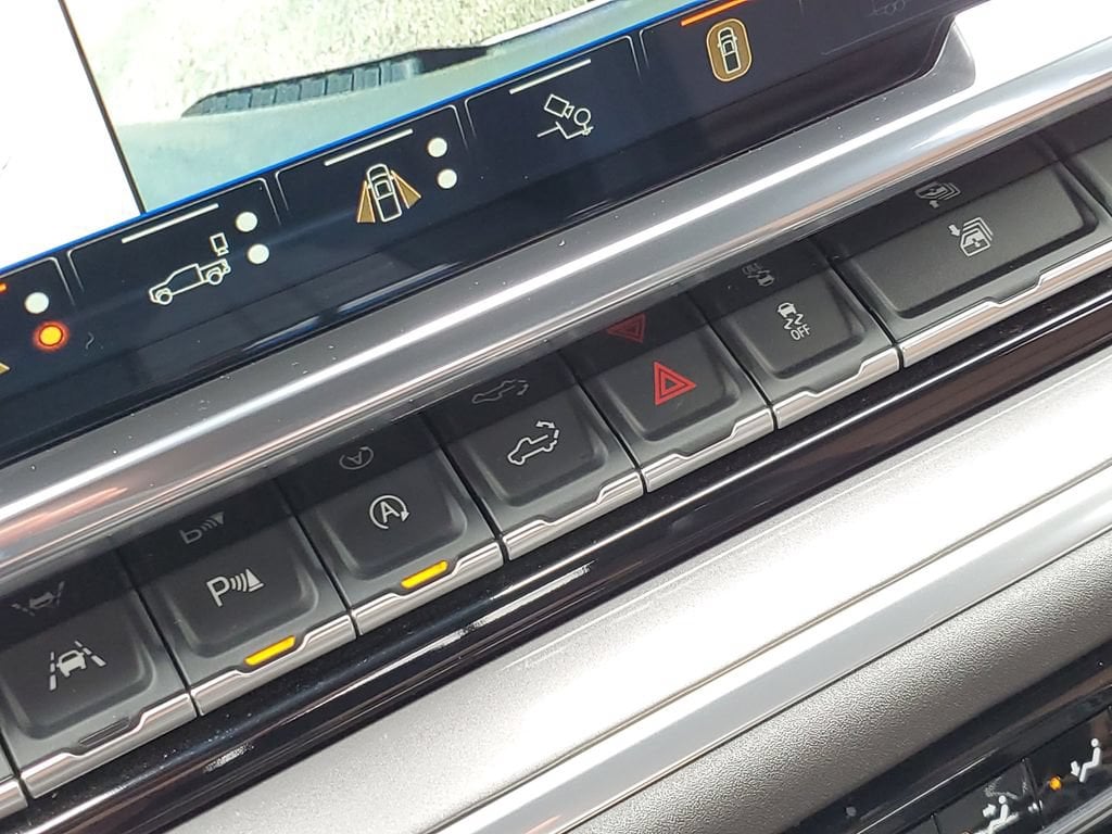 2025 Chevrolet Silverado 1500 High Country - Photo 20