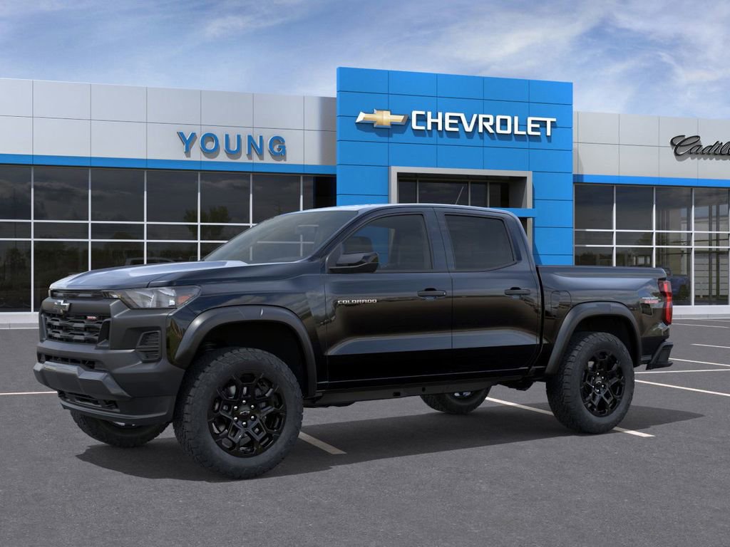2026 Chevrolet Colorado Trail Boss photo 2