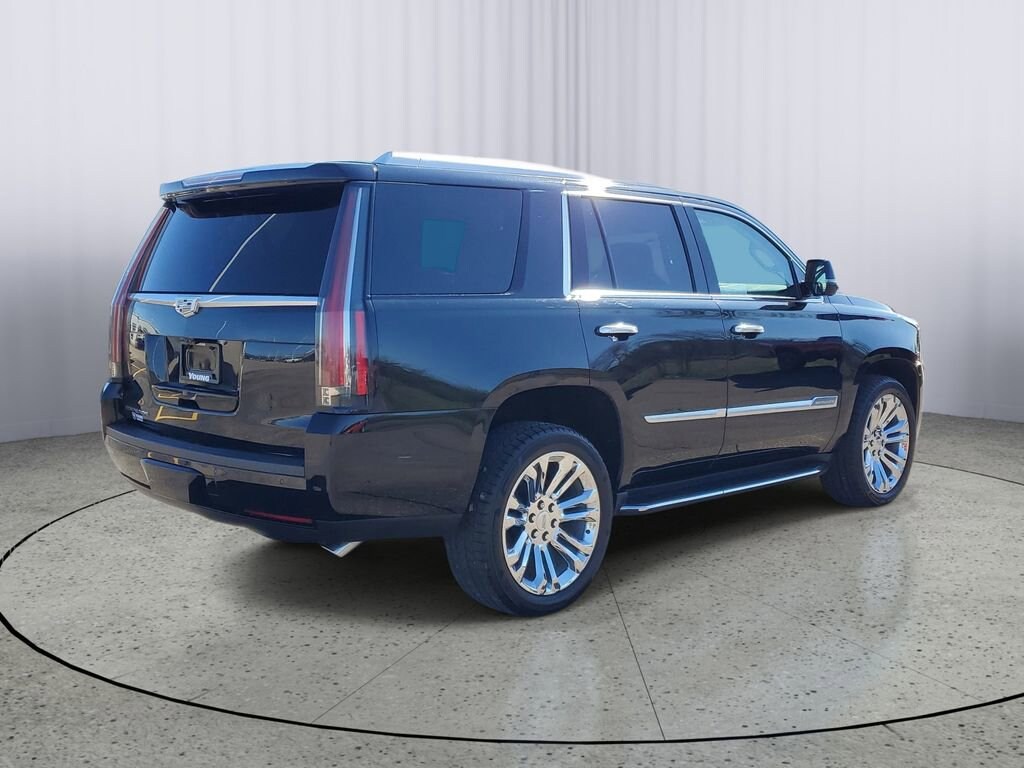 Used 2018 CADILLAC Escalade Luxury SUV