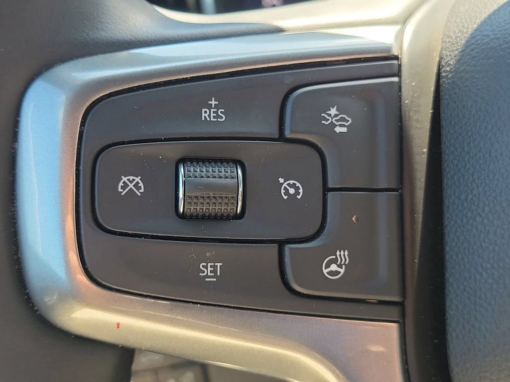 2024 Chevrolet Silverado 1500 LT - Photo 11