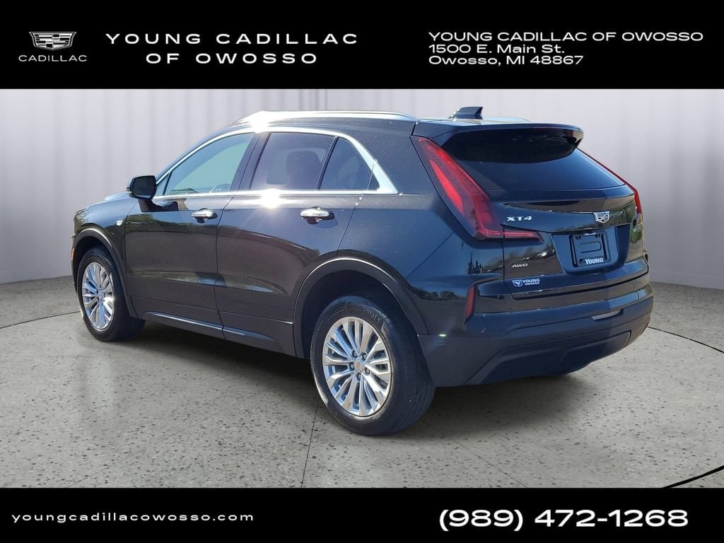 Used 2024 CADILLAC XT4 Luxury SUV