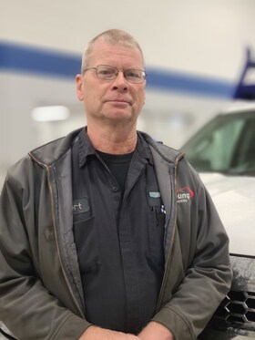 Staff member Bert Vandermolen from ID_ddbc35ac967b