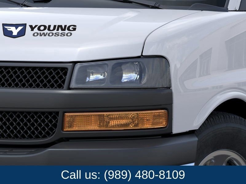 2026 Chevrolet Express Cargo Work Van - Photo 12