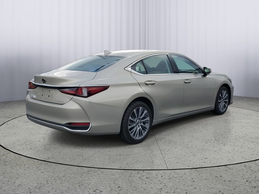 Used 2021 Lexus ES ES 250