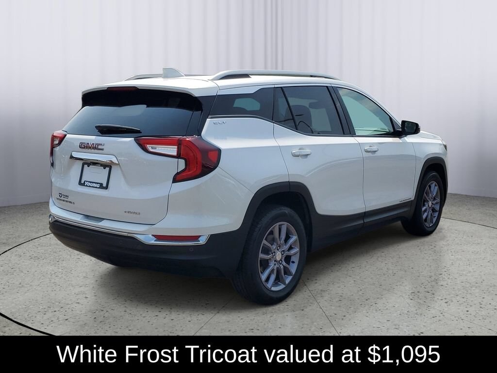 Used 2024 GMC Terrain SLT SUV