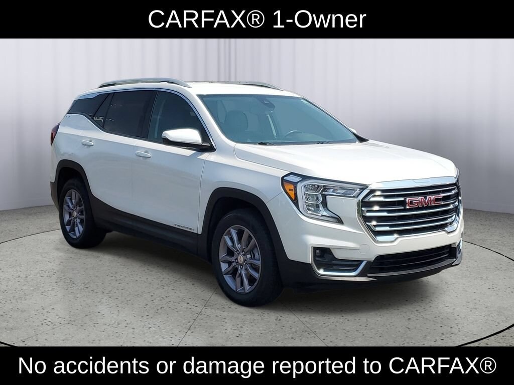 Used 2024 GMC Terrain SLT SUV