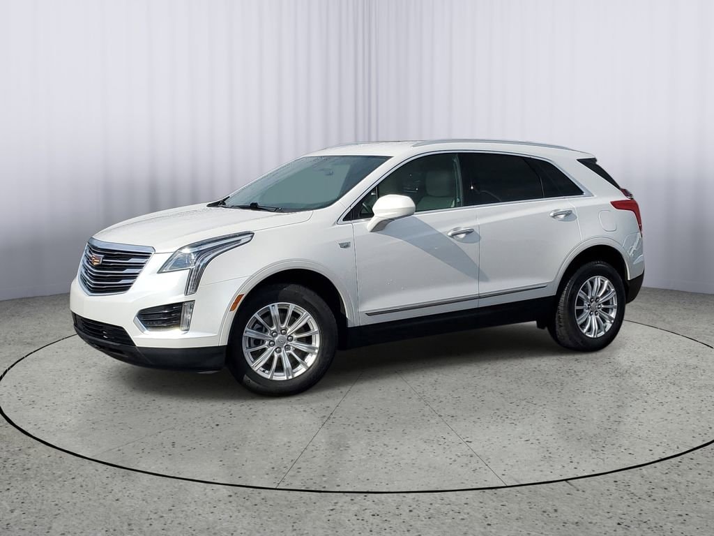 2017 Cadillac XT5 Base