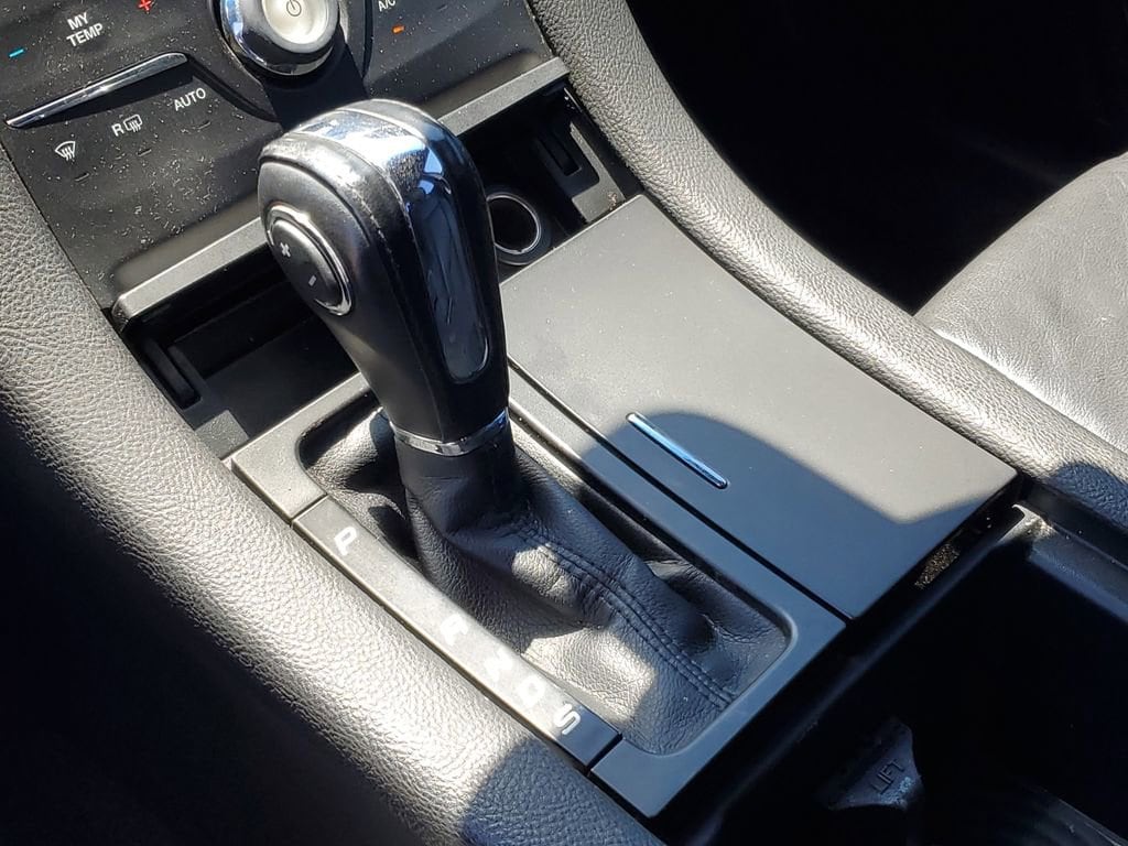 2016 Ford Taurus SEL - Photo 18