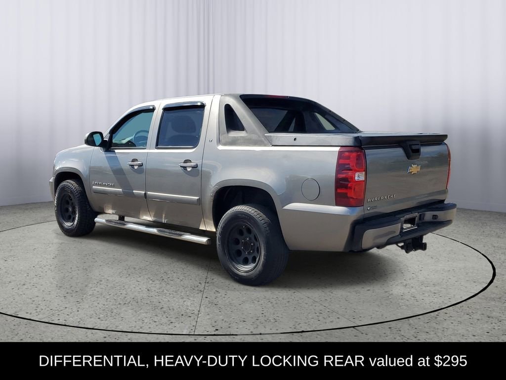 Used 2007 Chevrolet Avalanche LT w/1LT Truck