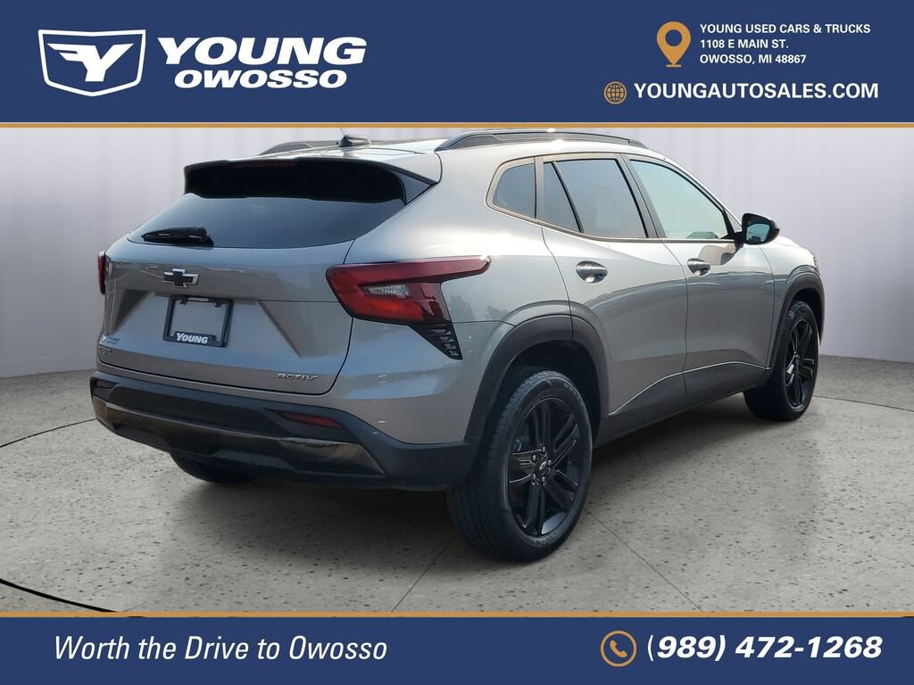 Used 2025 Chevrolet Trax Activ SUV
