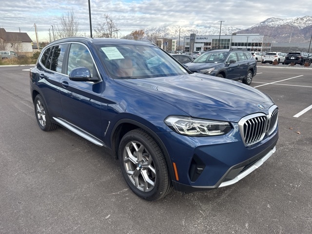 2023 BMW X3 30i's photo