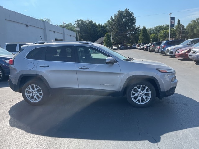 Used 2018 Jeep Cherokee Latitude Plus with VIN 1C4PJLLB5JD584707 for sale in Ogden, UT