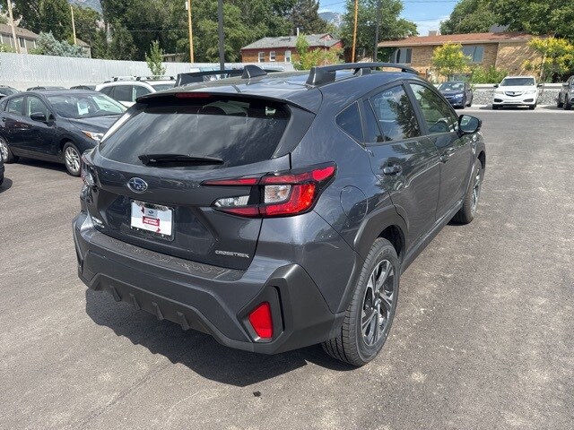 2025 Subaru Crosstrek Premium photo 3
