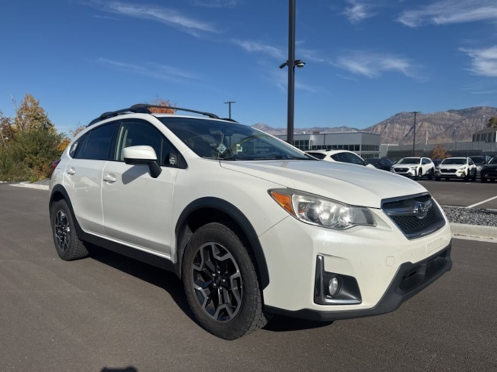 Used 2017 Subaru Crosstrek 2.0i Premium (M5) SUV