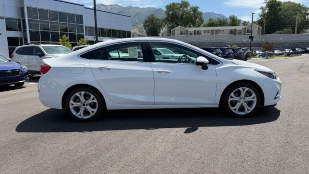 Used 2016 Chevrolet Cruze Premier Auto Sedan